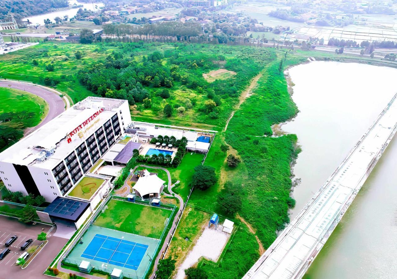 เลอ พรีเมียร์ โกตา เดลตามาส Hotel ชีการัง ภายนอก รูปภาพ