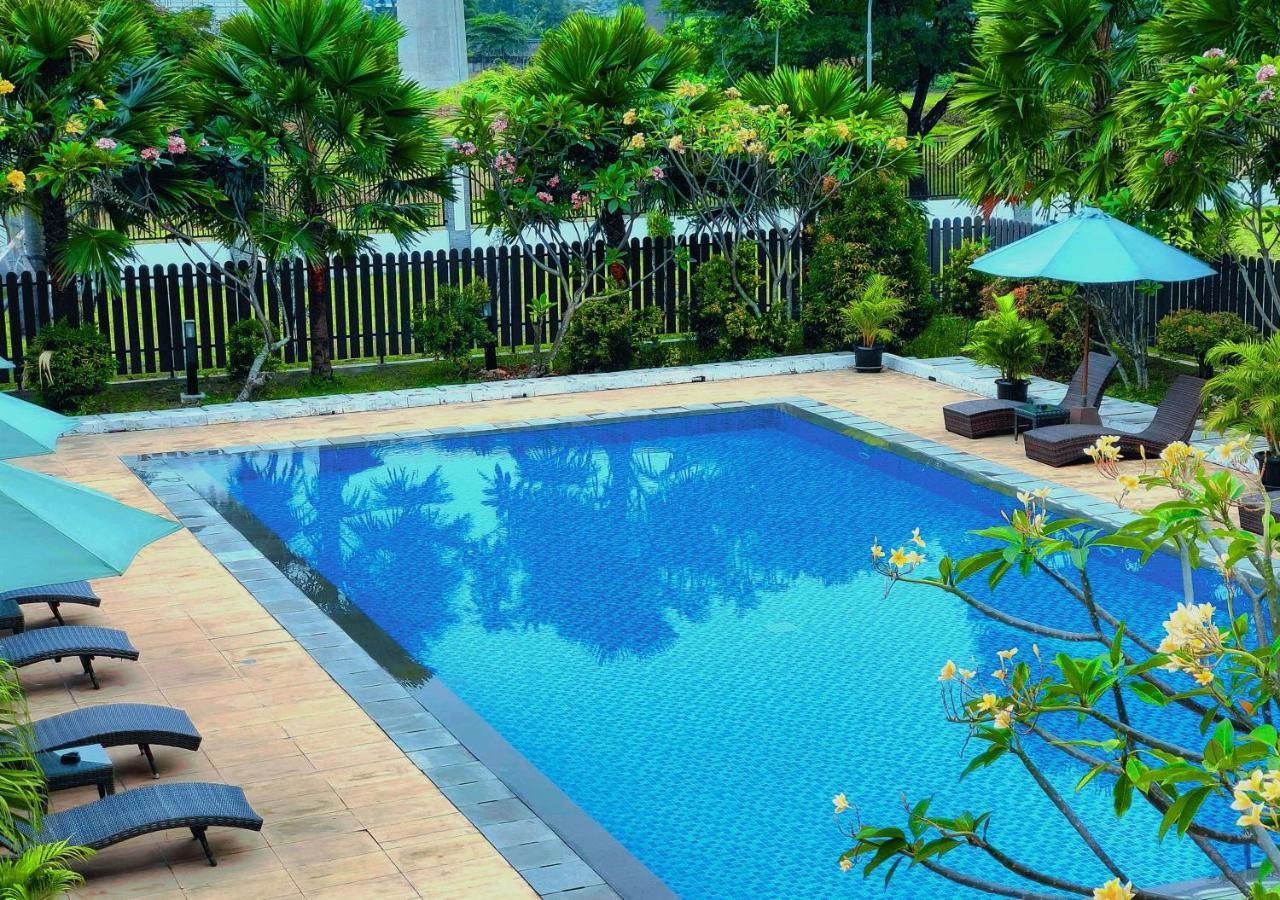 เลอ พรีเมียร์ โกตา เดลตามาส Hotel ชีการัง ภายนอก รูปภาพ