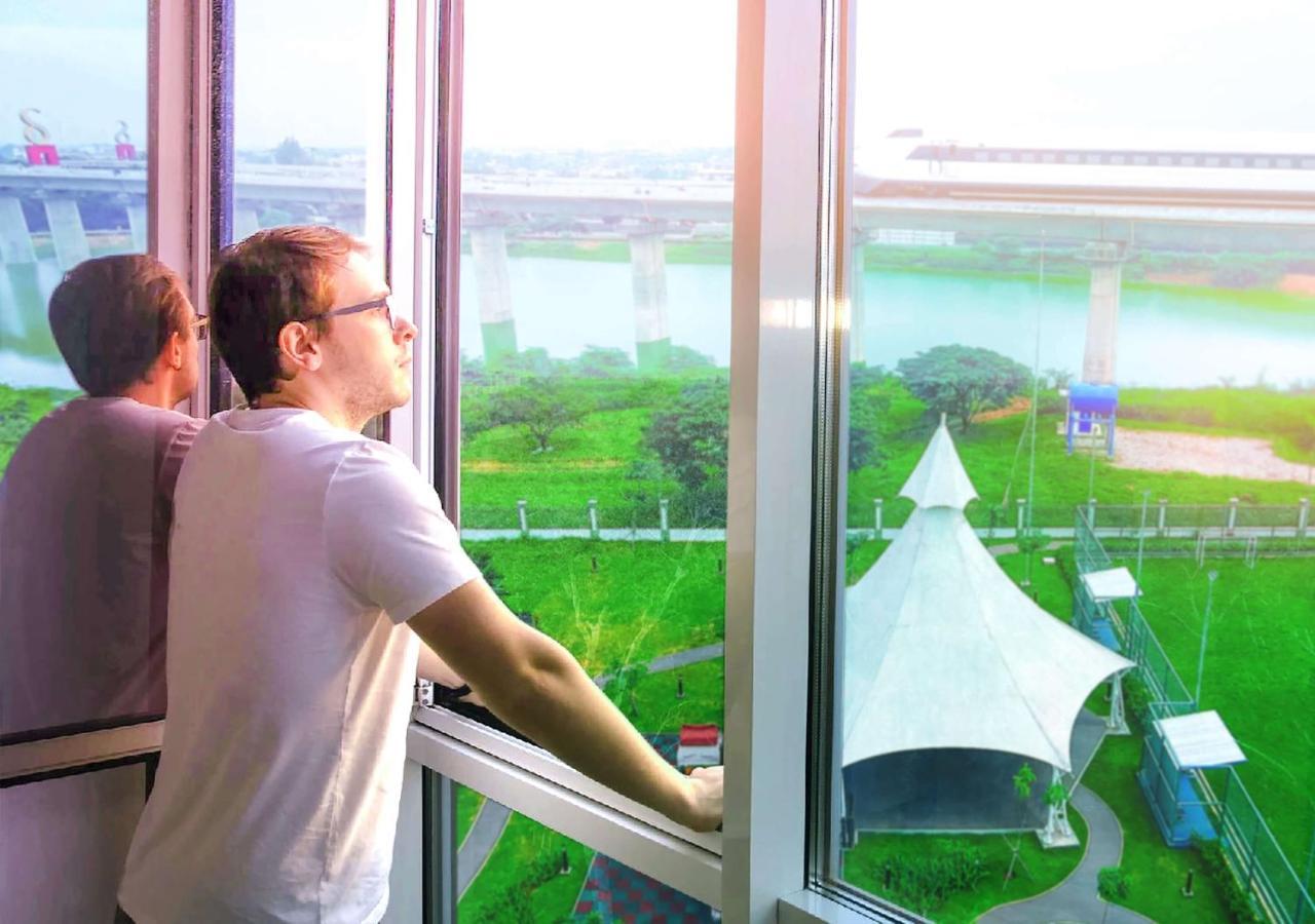 เลอ พรีเมียร์ โกตา เดลตามาส Hotel ชีการัง ภายนอก รูปภาพ