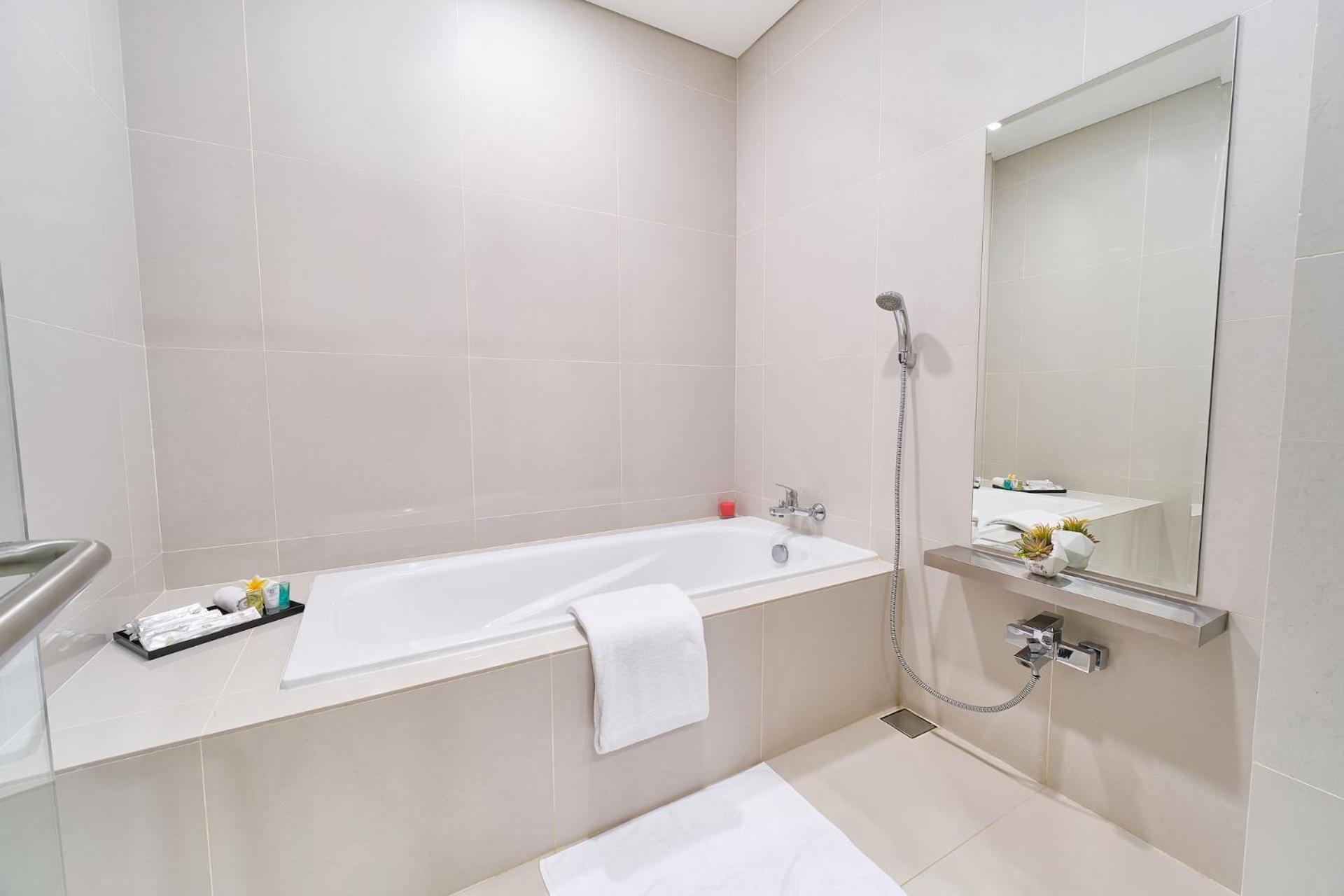 เลอ พรีเมียร์ โกตา เดลตามาส Hotel ชีการัง ห้อง รูปภาพ